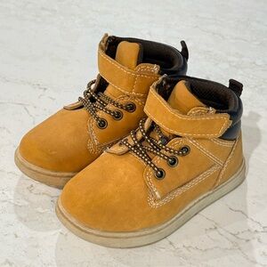 Tan Kids max+Jake boots